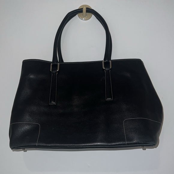 Coach bags (sold separately) - Picture 8 of 10